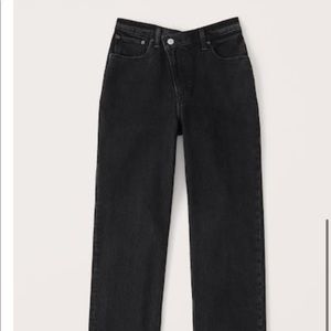 Abercrombie & Fitch 90s Ultra High Rise Straight Jeans - Washed Black